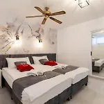 Apartmán Geranios 307 *
